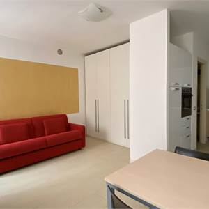 1 locale In Affitto a Crema
