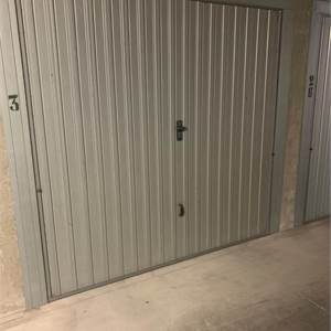 Garage In Affitto a Crema