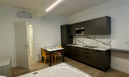 Studio flat for Rent in Milano