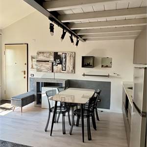 3 locali In Vendita a Crema