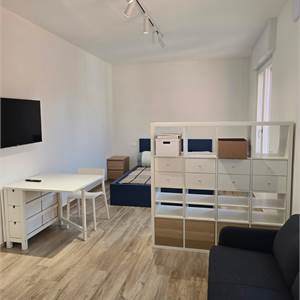 1 locale In Affitto a Crema