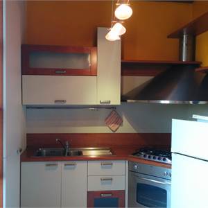 2 locali In Affitto a Crema